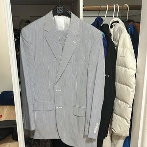 Seer Sucker Suit - Brand New Size 42 34x32